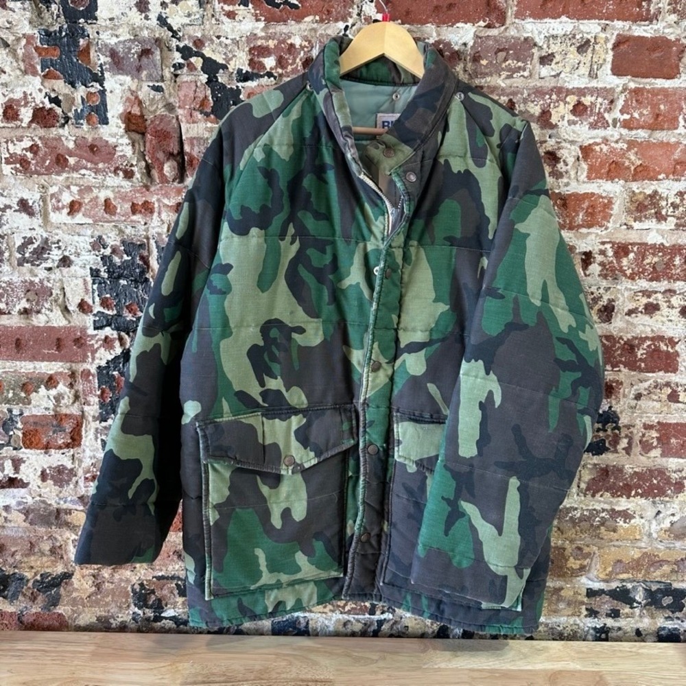 Vintage Bike Men Large Insulated Camo Hunting Jacket USA full zip
